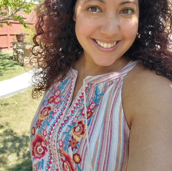 Red Stripe Embroidered Tank Top - Picture 5 of 6